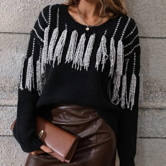 Fringe Detailed Knit Sweater top Black - Picture 5 of 6